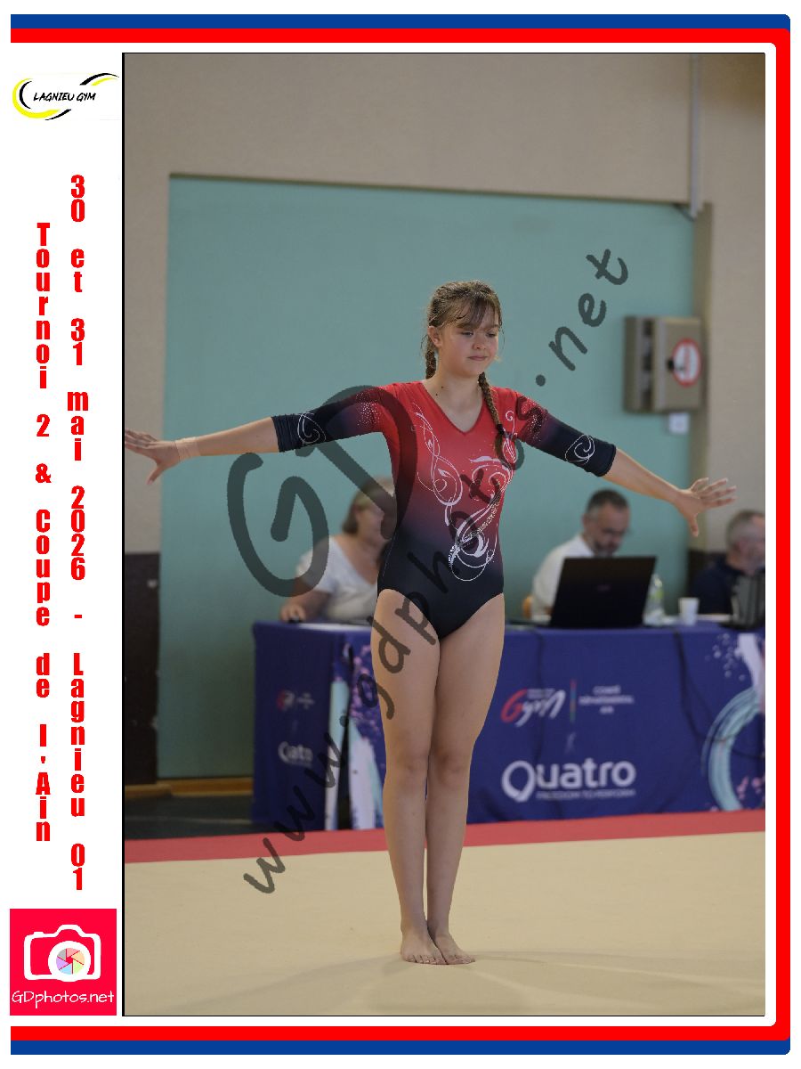 4561832