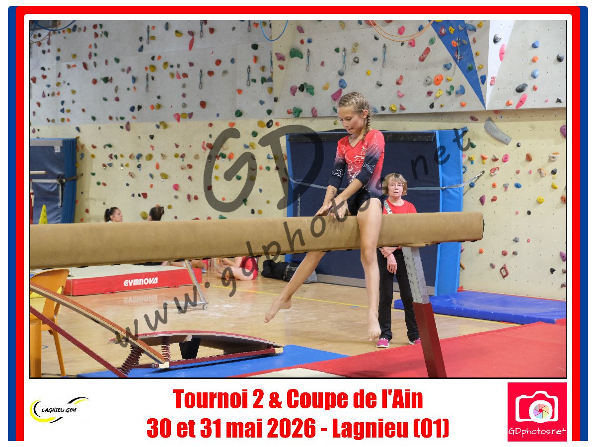 4564135