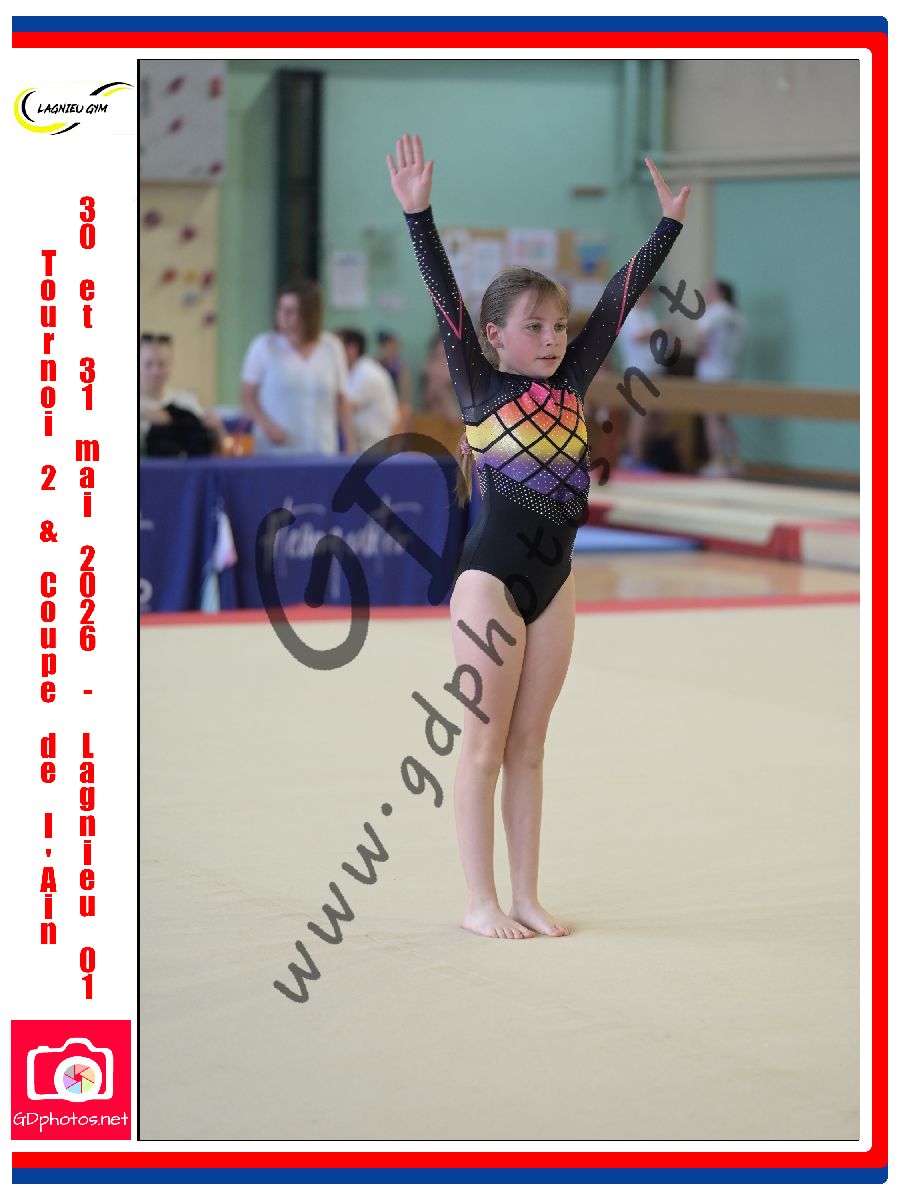 4566098